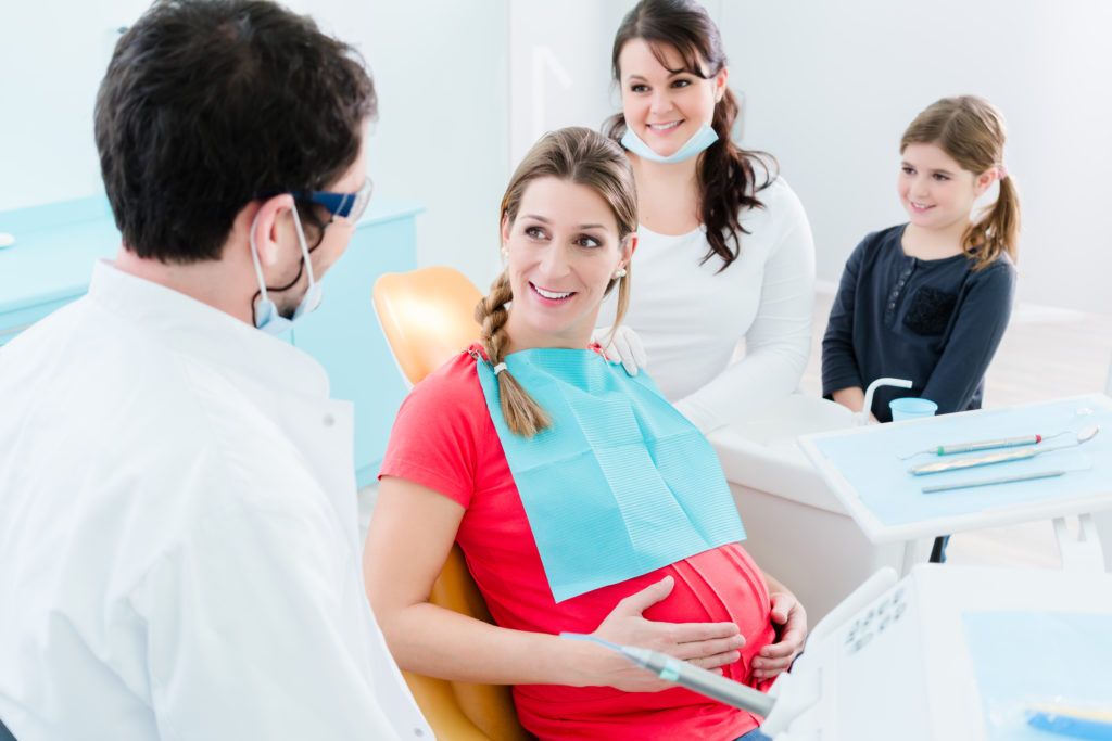 Đi khám răng khi mang thai