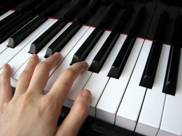 dạy đàn piano