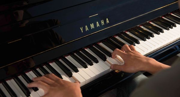 Yamaha Piano Upright