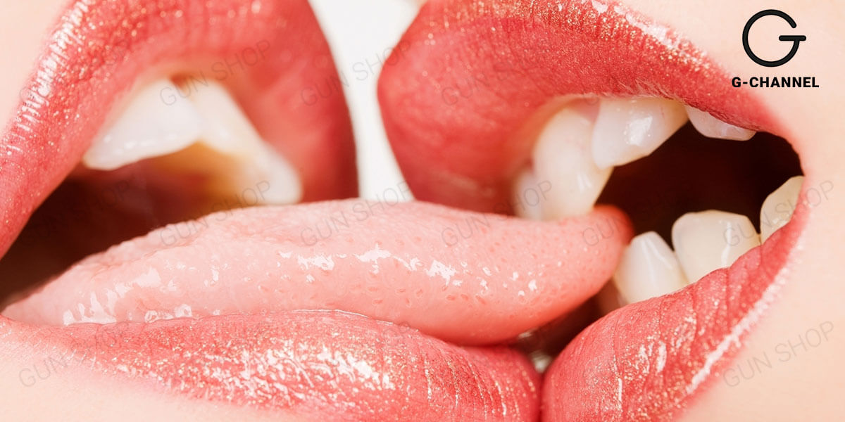Tại sao đàn ông thích hôn lưỡi? Và ý nghĩa các kiểu hôn