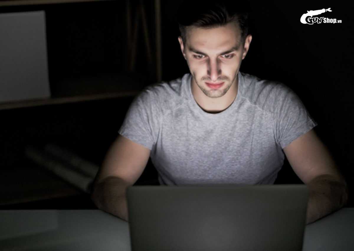 Xem phim 18+ có ảnh hưởng đến chiều cao không?