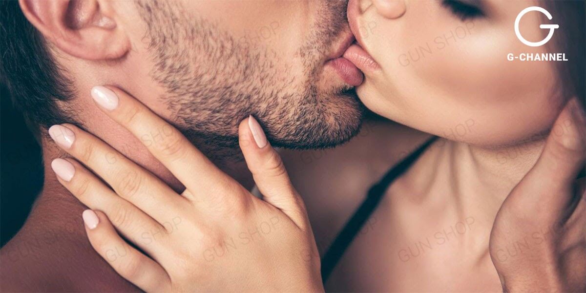 Cách hôn môi nút lưỡi kiểu Pháp chuẩn nhất