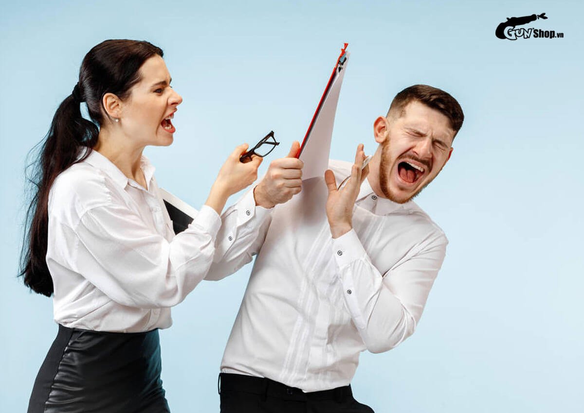 Con trai ghét con gái thế nào?
