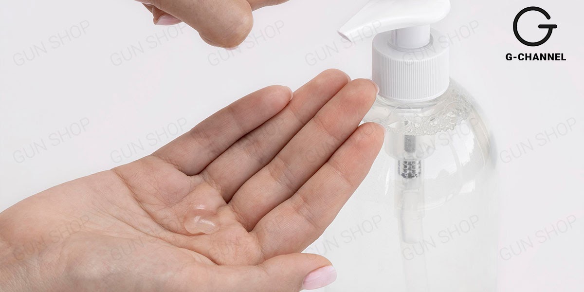 Có nên sử dụng gel bôi trơn gốc Silicon khi làm “chuyện ấy”?