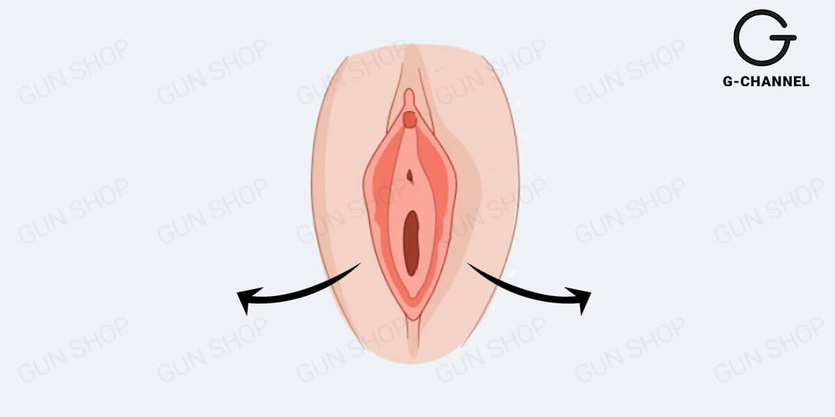 Quan hệ nhiều có làm môi bé dài ra không?