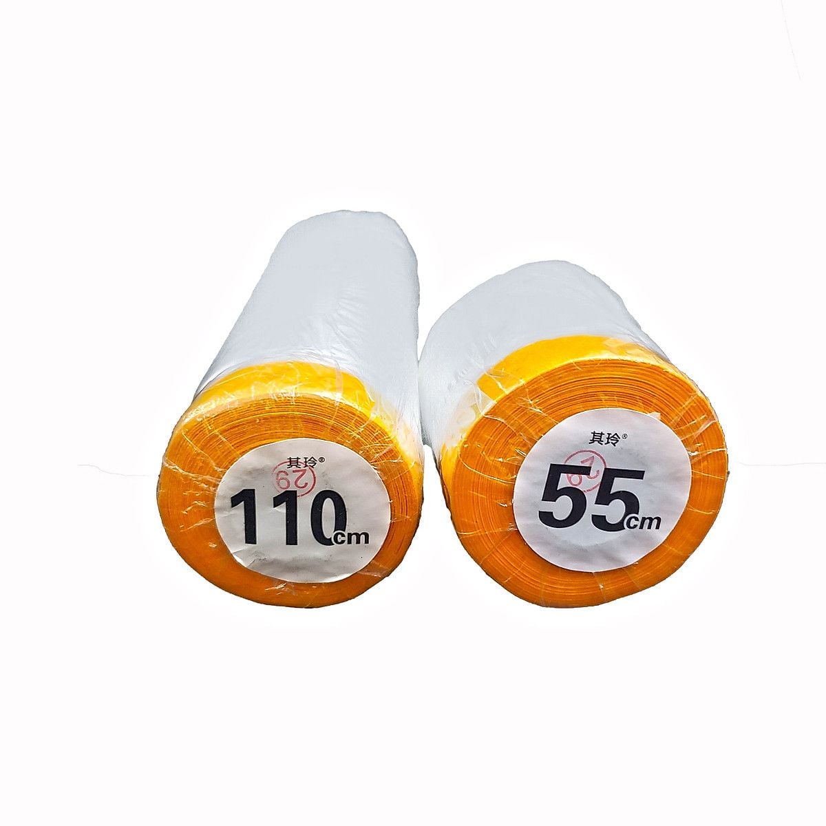 Cuộn nilon che sơn khổ 110 cm đặt cạnh cuộn khổ 55 cm, nhãn tròn ghi khổ màng
