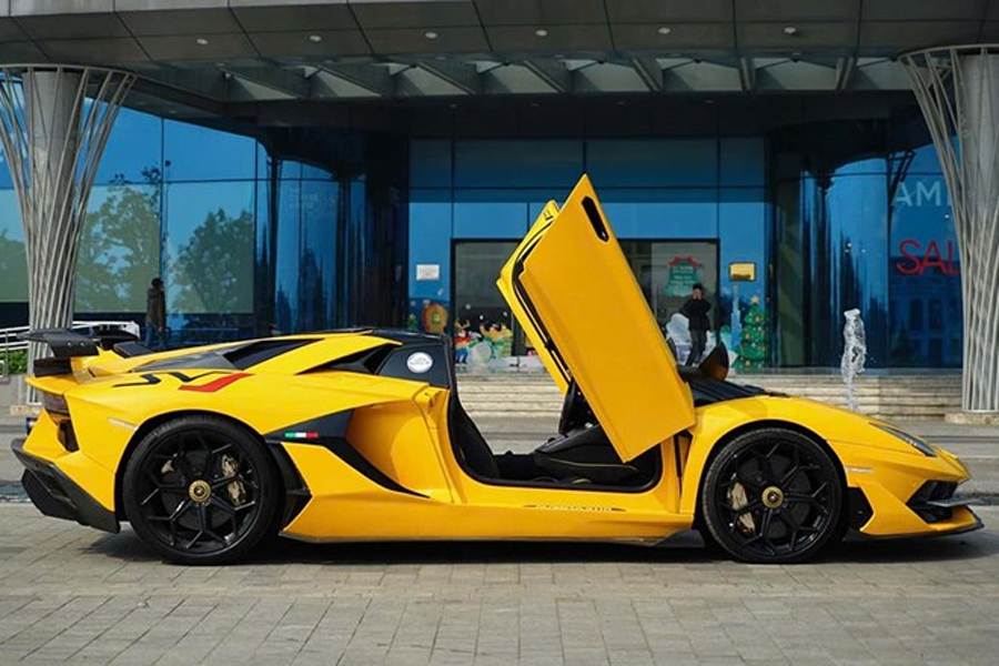gia-xe-lamborghini-3