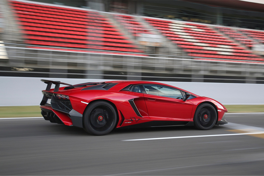 gia-xe-lamborghini-4