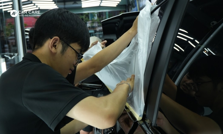 hinh-anh-cua-hang-thuc-te-ap-car-care