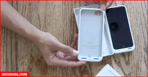 Apple ra mắt vỏ ốp Smart Battery Case mới cho iPhone Xs, Xs Max và XR
