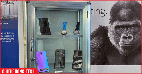 Công ty làm mặt kính điện thoại Gorilla Glass vào Việt Nam