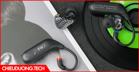 FiiO UTWS1 - Module True Wireless cho các loại in-ear, kết nối MMCX, 2 pin, giá 60 USD