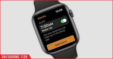 Đây là giao diện báo thức trên Apple Watch có nhắc đến ứng dụng giấc ngủ?