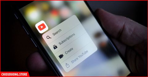 Ứng dụng YouTube di động có thêm tính năng vuốt để chuyển video