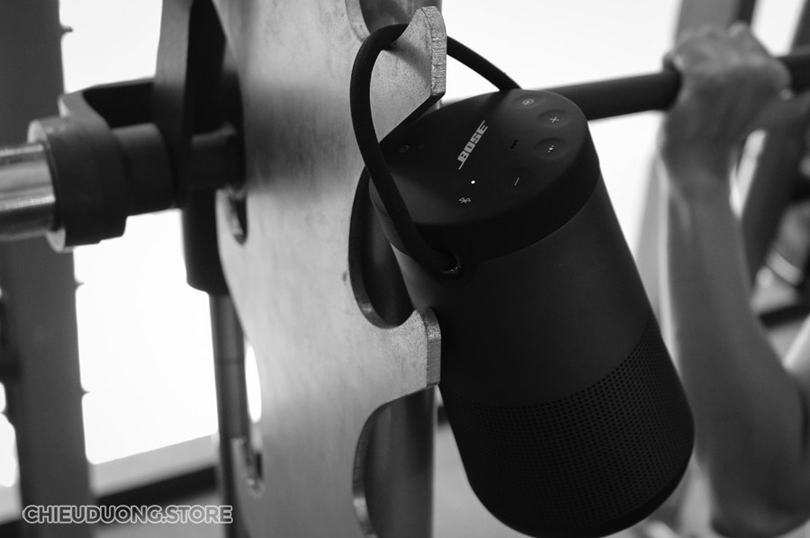 loa bose revolve plus