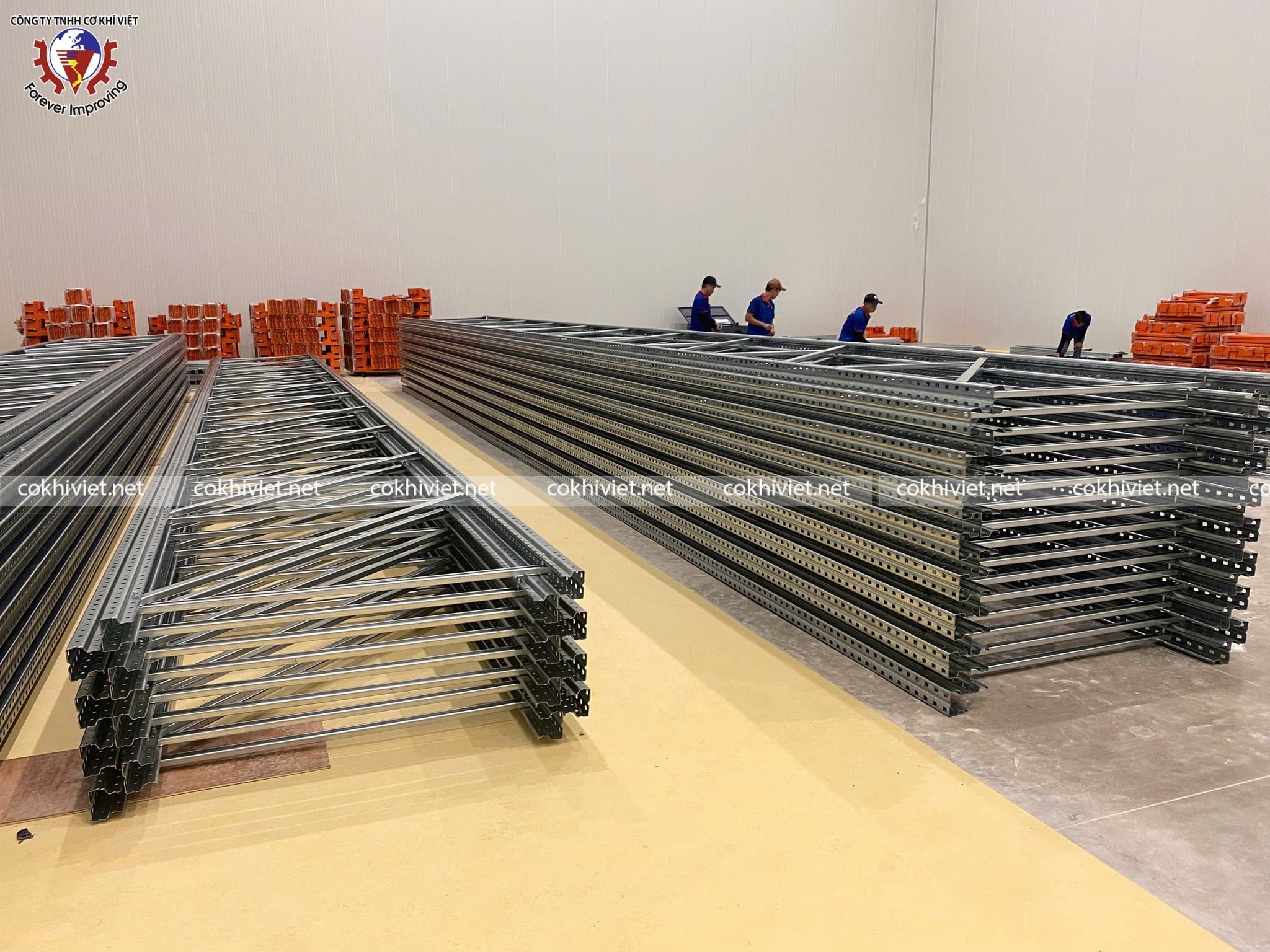 kệ tự động kho lạnh thực phẩm