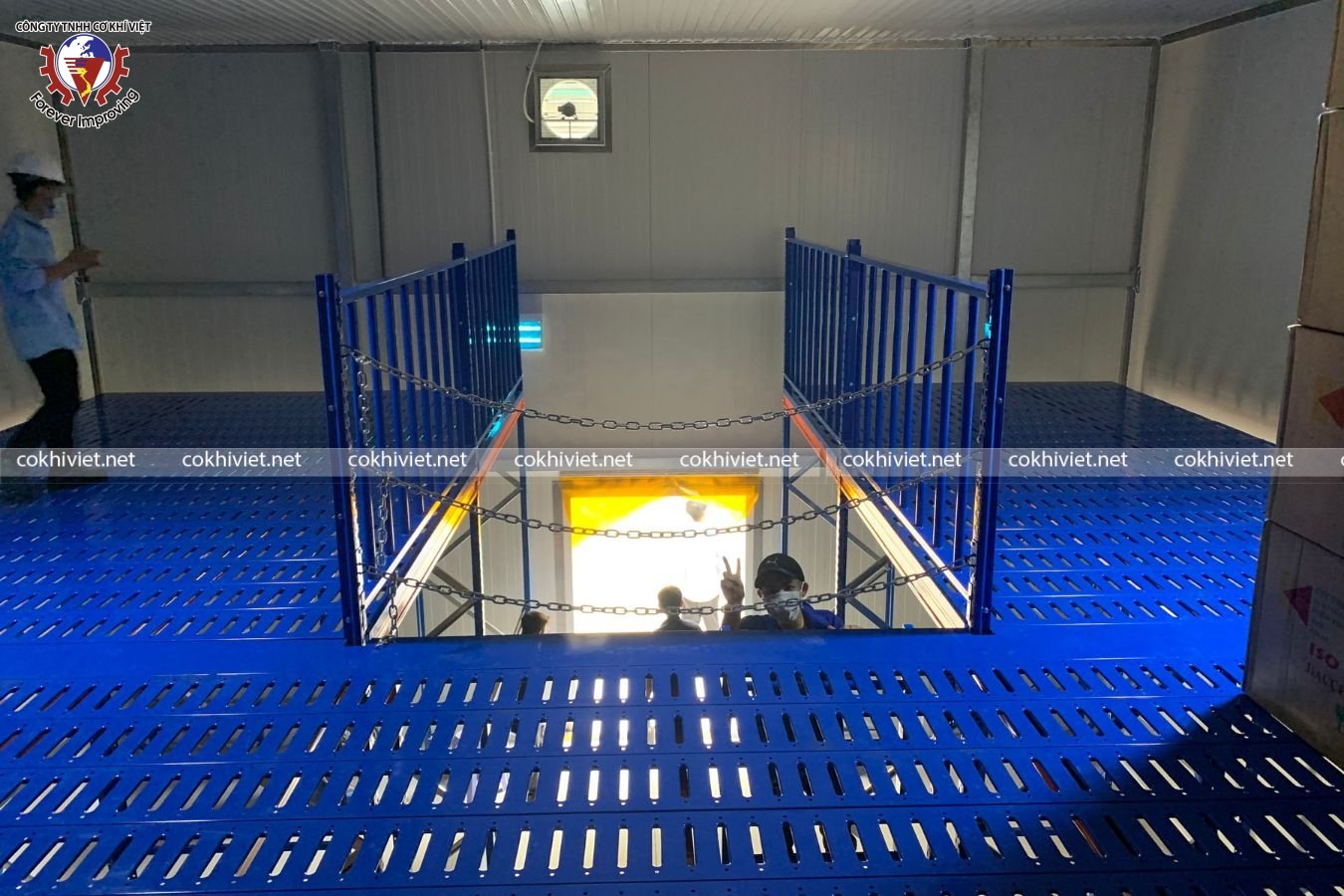 Kệ kho dược phẩm