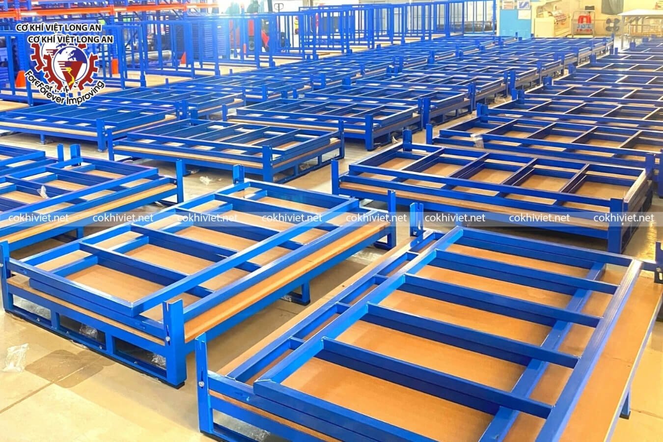 Pallet sắt xếp gập