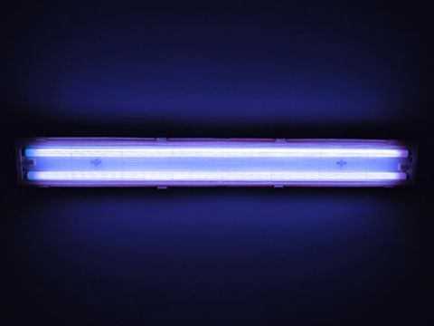 Lời giải chính xác cho đèn sấy UV giá bao nhiêu?
