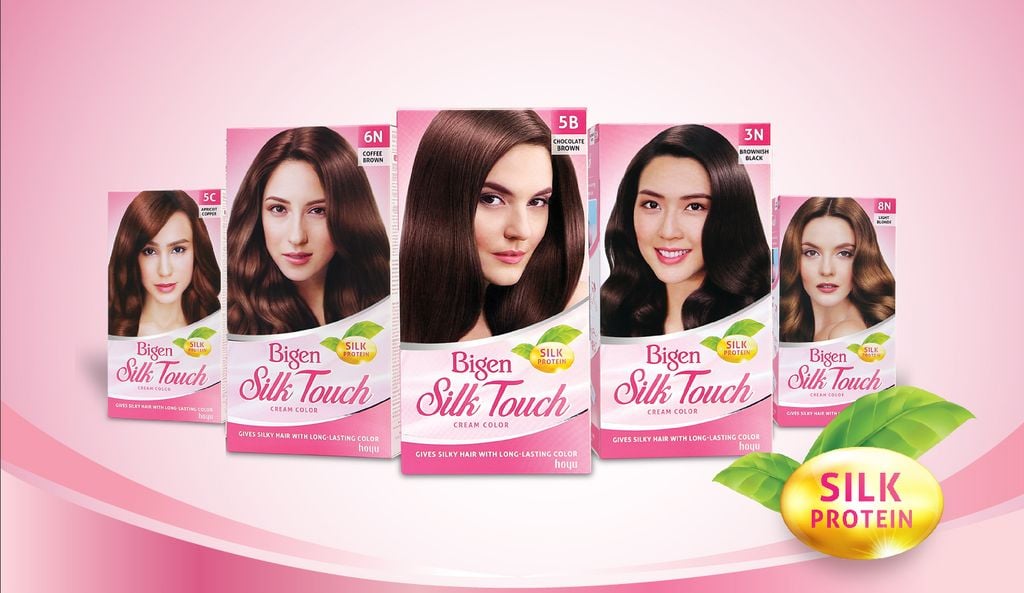 Để sở hữu mái tóc mềm mượt với màu sắc rực rỡ, bạn không nên bỏ qua sản phẩm BIGEN SILK TOUCH. Với công nghệ tiên tiến, sản phẩm này không gây hại cho tóc và đảm bảo màu sắc lâu trôi. Xem hình ảnh để cảm nhận sự khác biệt và lựa chọn sản phẩm phù hợp cho mình.