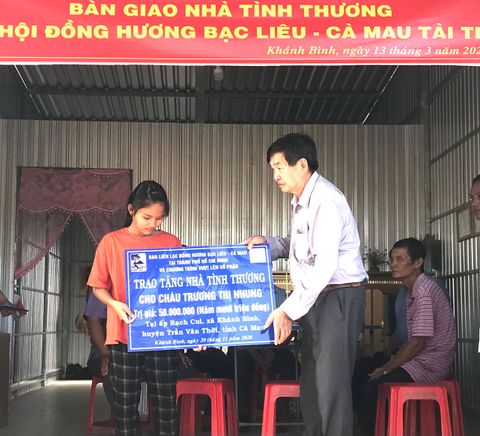 BLL Đồng hương BLCM tại TPHCM: bàn giao nhà và Khánh thành Cầu Đồng hương 105