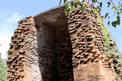 Tháp Vĩnh Hưng - Dấu tích của thời gian