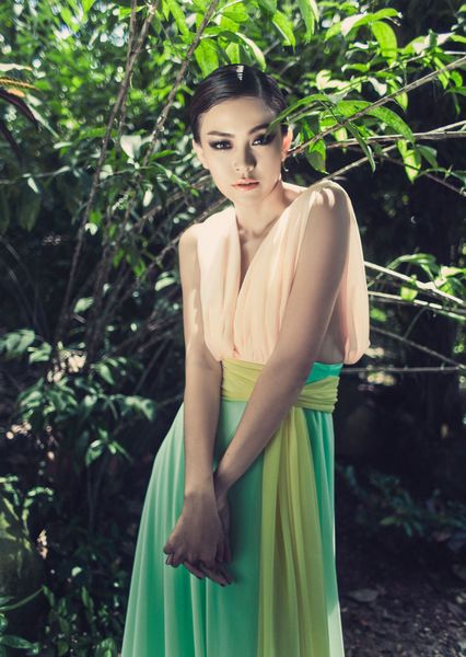 Mau Thanh Thuy - Umbrella Fashion