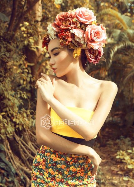 Thao Vi - Model - Umbrella Fashion