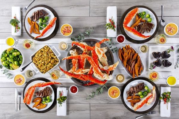 Hãy chọn Nhà hàng Hải sản Hải Châu phục vụ tiệc hải sản tại nhà