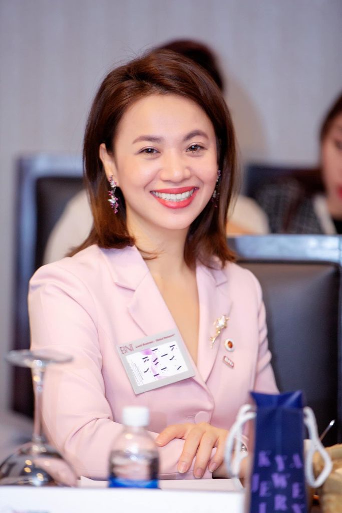 CEO Phan Bích Tâm – Thổi lửa đam mê bằng triết lý trao gửi hạnh phúc