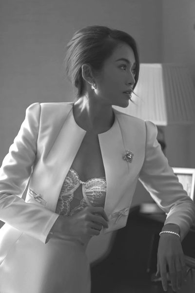 HƯỚNG DẪN SỬ DỤNG GHIM CÀI ÁO TINH TẾ, SANG TRỌNG