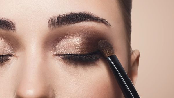 HƯỚNG DẪN ĐÁNH MẮT DÀNH CHO CÁC NÀNG MỚI TẬP TÀNH TRANG ĐIỂM