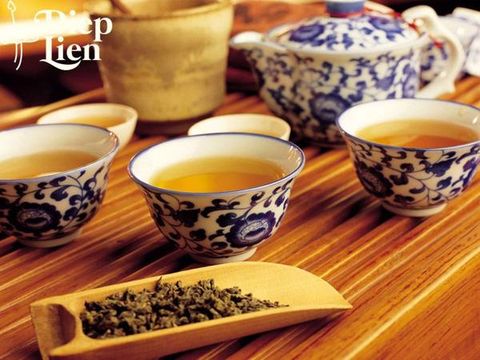 Bạn có thể giảm cân bằng cách uống trà lá sen
