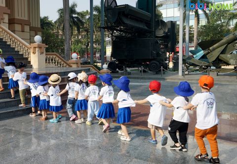 LỢI ÍCH TUYỆT VỜI KHI TRẺ ĐƯỢC ĐI THAM QUAN CÁC BẢO TÀNG