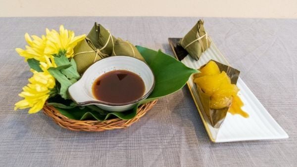 Bánh tro (bánh gio)