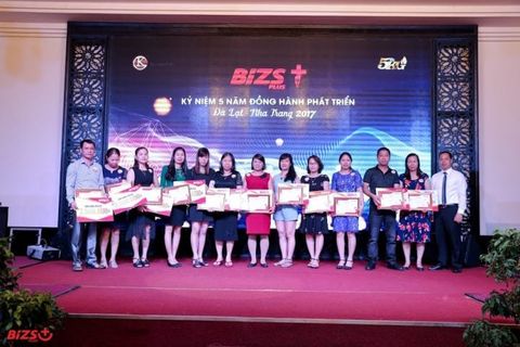 Bizs+ Tri ân khách hàng với chuyến du lịch Đà Lạt – Nha Trang