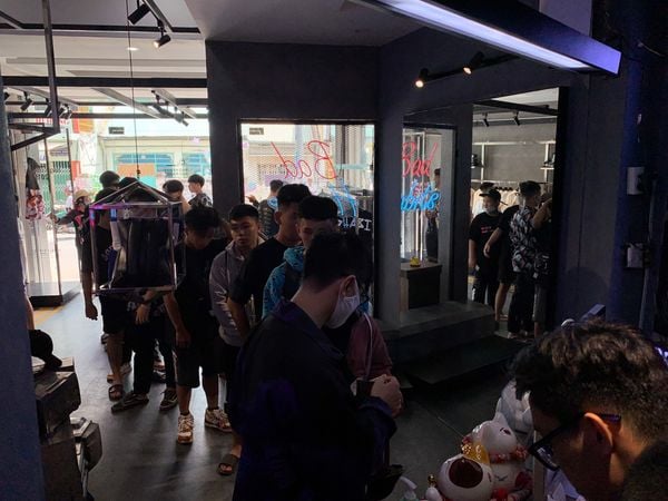 [BAD HABITS X HADES] : NHỮNG HÌNH ẢNH BUỔI OFFLINE RELEASE !