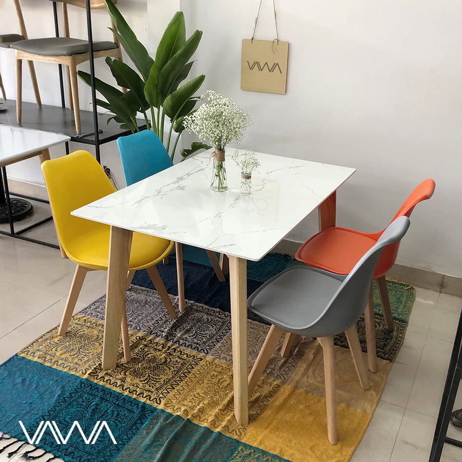 Ghế-Eames-HERMAN-VITRA-mặt-nhựa-chân-gỗ