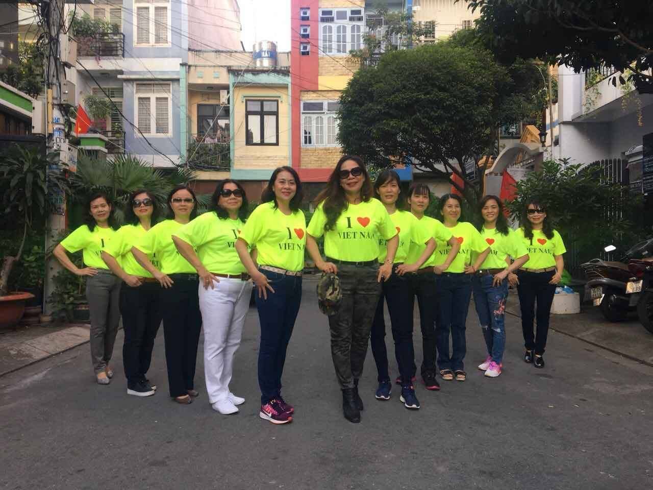 Mẫu áo của nhóm Doanh Nhân 506 Quận 10