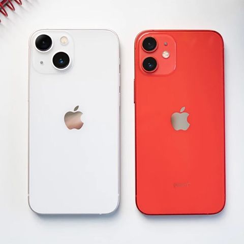 So sánh iPhone 13 Mini và iPhone 12 Mini: nên mua iPhone nào?