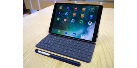 Nên Chọn Bàn Phím Nào Cho iPad 2018 (iPad Gen 6)