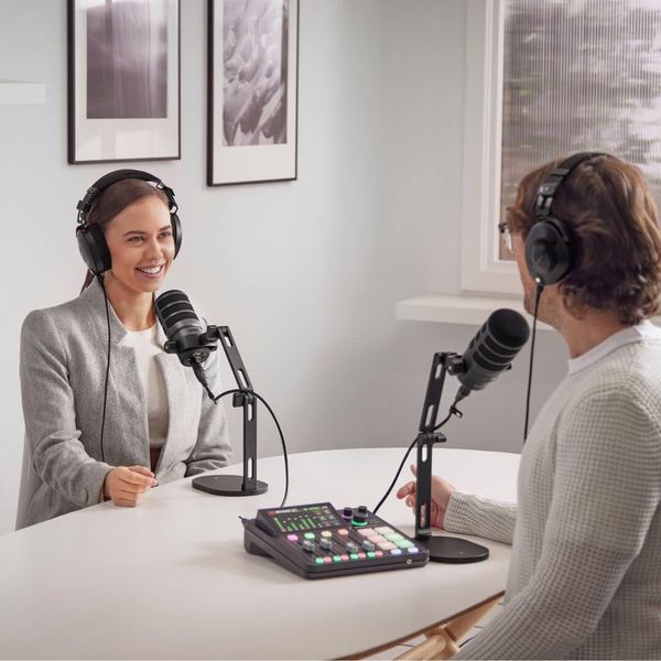 rode-podmic-usb-dynamic-broadcast-microphone