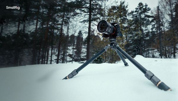 SmallRig 4353 - FreeRover Carbon Fiber Photo Tripod Kit AP-100