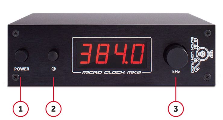 Thiết kế mặt trước Black Lion Audio Micro Clock MKIII