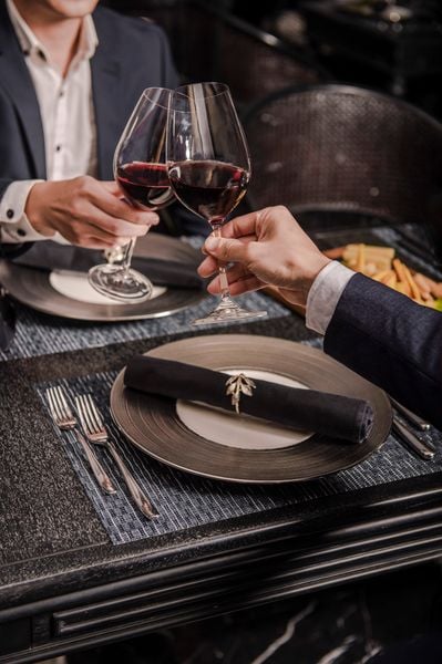 04 yếu tố giúp quà tặng pha lê luôn là sự lựa chọn yêu thích của các doanh nghiệp