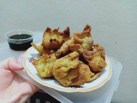 Hướng dẫn làm hoành thánh hải sản chiên giòn