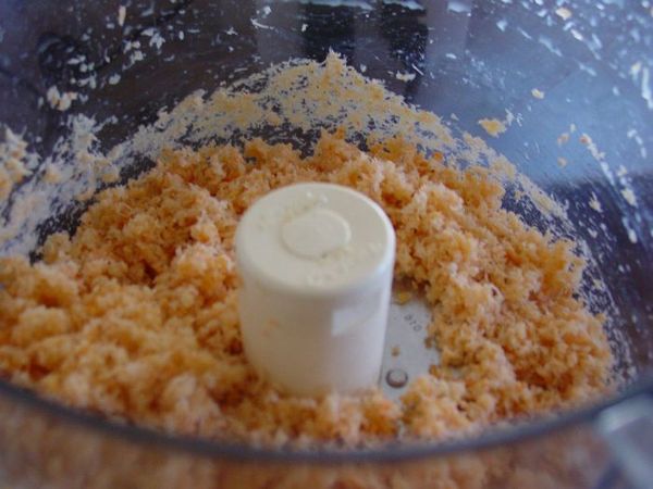 Cách làm tôm khô chà bông hợp cho bữa ăn của trẻ