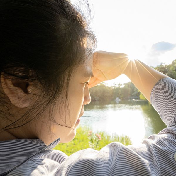 5 tình trạng mắt liên quan đến tác hại của ánh nắng mặt trời