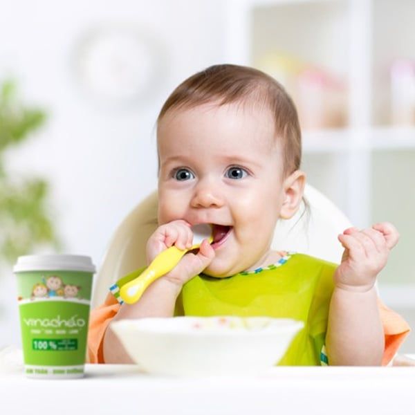Ăn dặm truyền thống  có phải lỗi thời ?