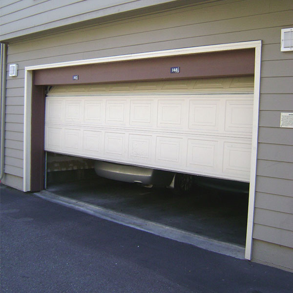 Thiết kế garage dùng cửa cuốn cần lưu ý những gì?